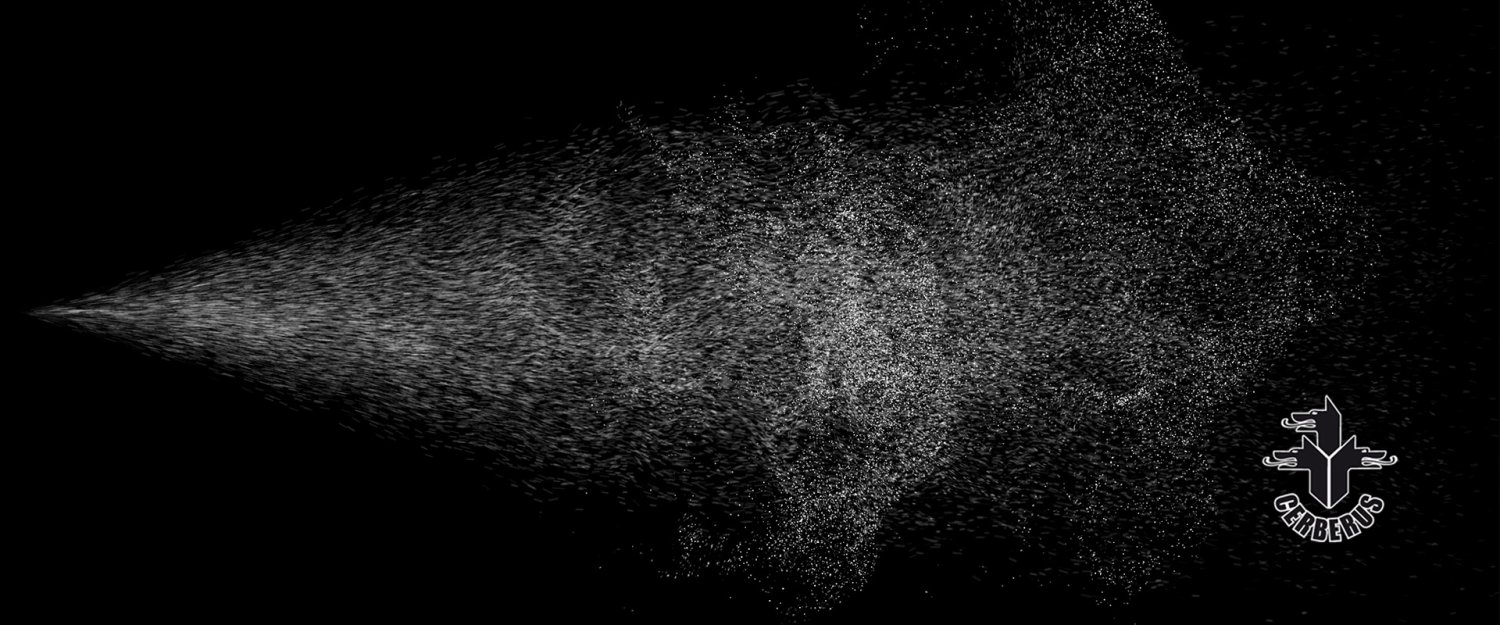 Weißer Sprühnebel eines Furie Reizgassystems auf schwarzem Hintergrund mit Cerberus Schriftzug