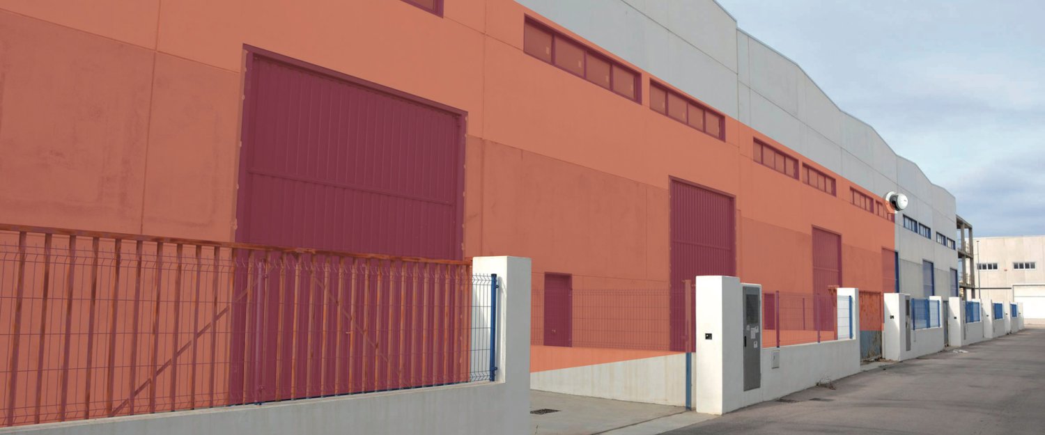 Industriegebäude mit Optex Laserscanner zur Fassadenüberwachung